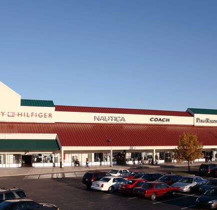 Indiana Premium Outlets 1