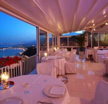 Cacharra Lounge Drink 1