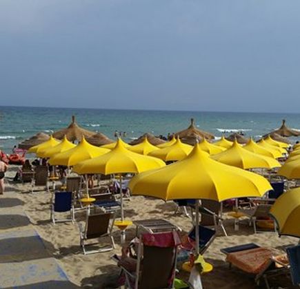 Lido Rilcado Beach 1