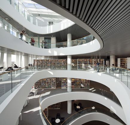 University of Aberdeen Library 1