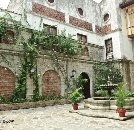 Museo Filipino Intramuros 1