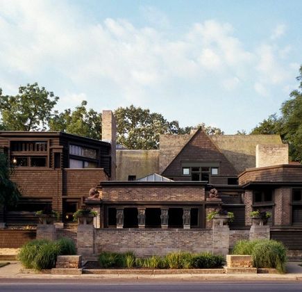 Frank Lloyd Wright Home and Studio 1
