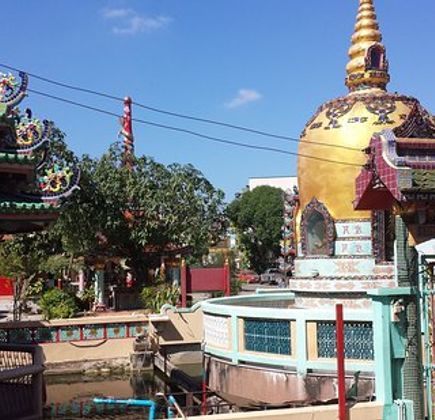 Wat Sunthorn Pradit 1
