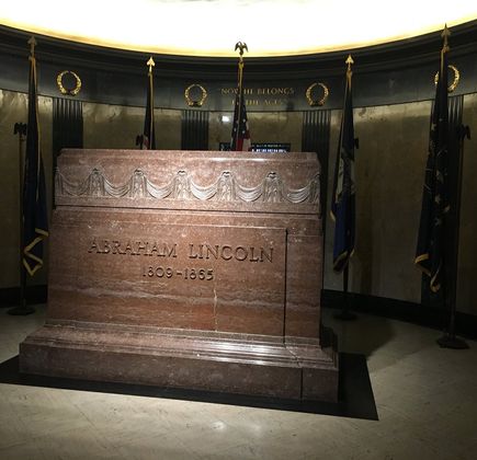 Lincoln Tomb & War Memorials 1