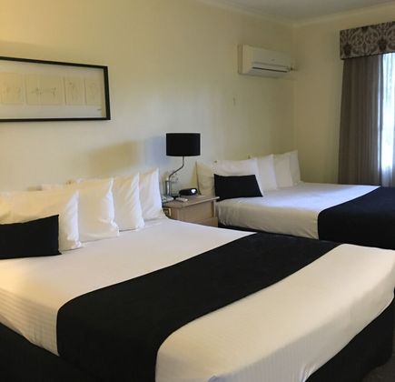The Eltham Hotel 1