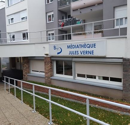 Mediatheque municipale Jules Verne 1