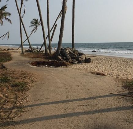 Kaddipuram Beach 1