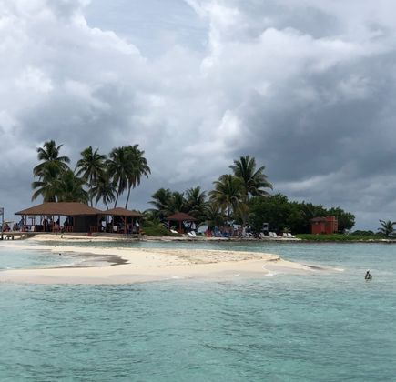 Goff's Caye 1