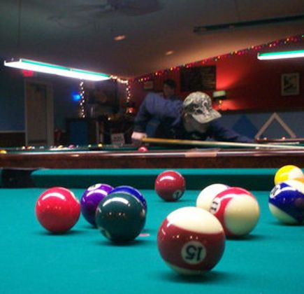 King Smiley Billiards 1