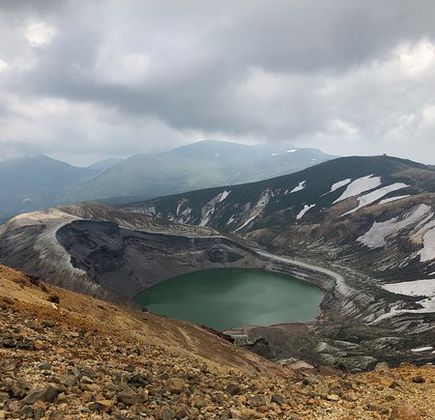 Okama Crater 1