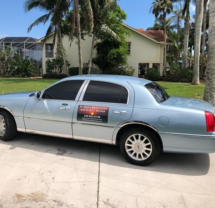 Ft. Myers Beach Limo 1