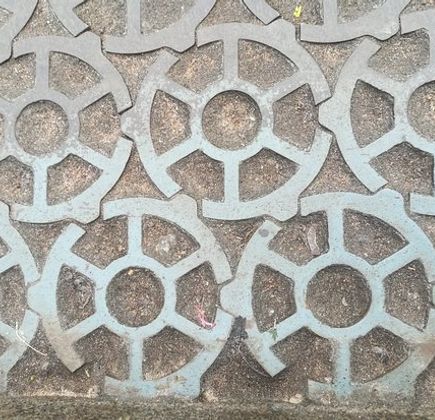 Pig-Iron Pavement 1