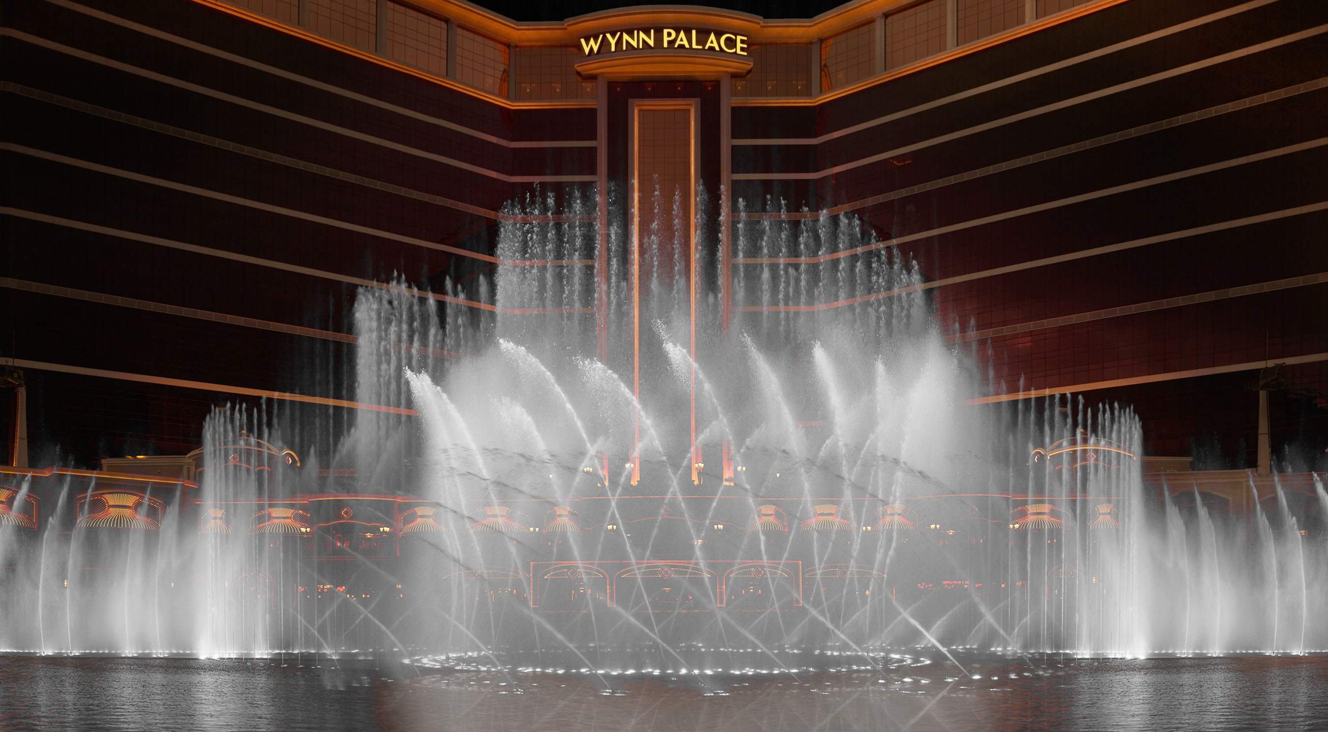 Performance Lake at Wynn Palace