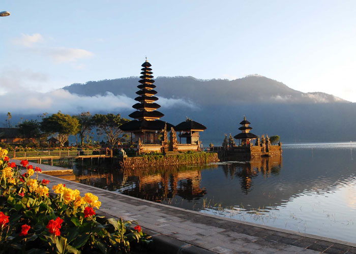 Kornel Bali Tour