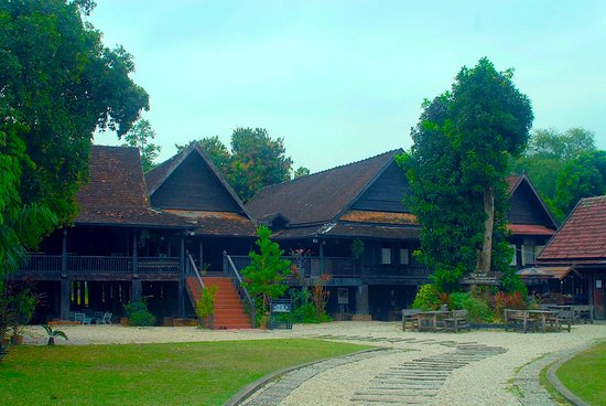 Ban Sao Nak