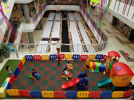 CentralPlaza Salaya