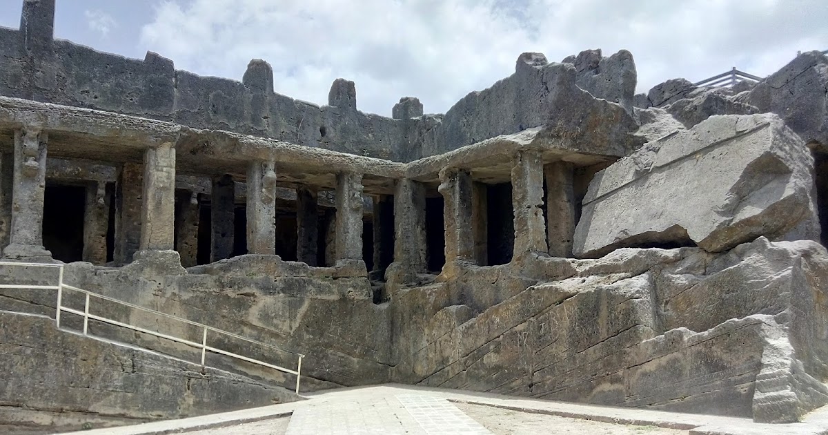 Khapra Kodiya Caves