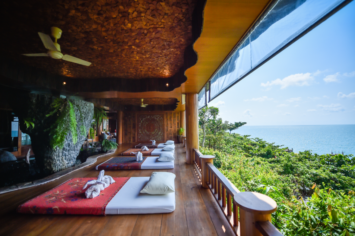 Ayurvana Beach Massage