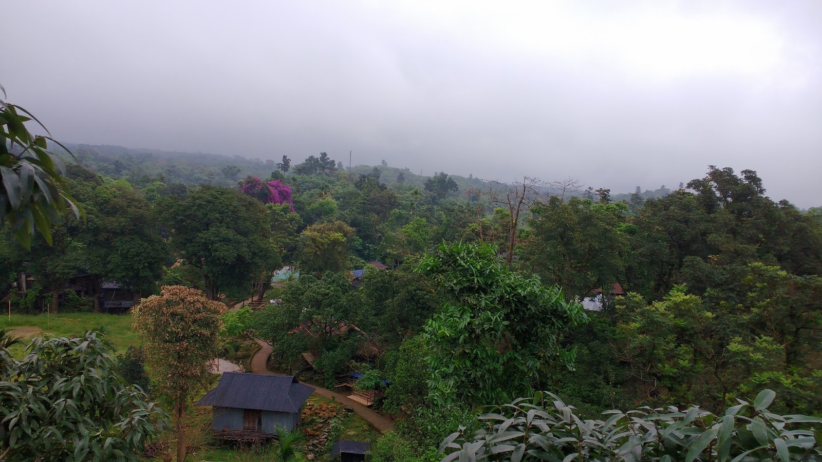 Smit Village
