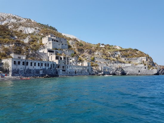 EX Cave Pomice