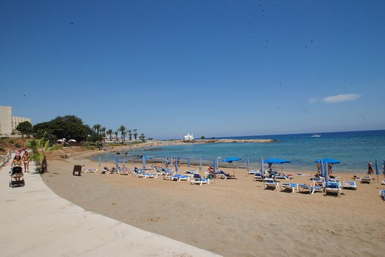 Louma Beach